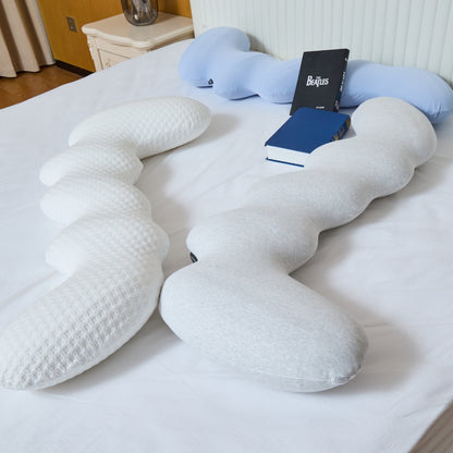 body-pillow-display
